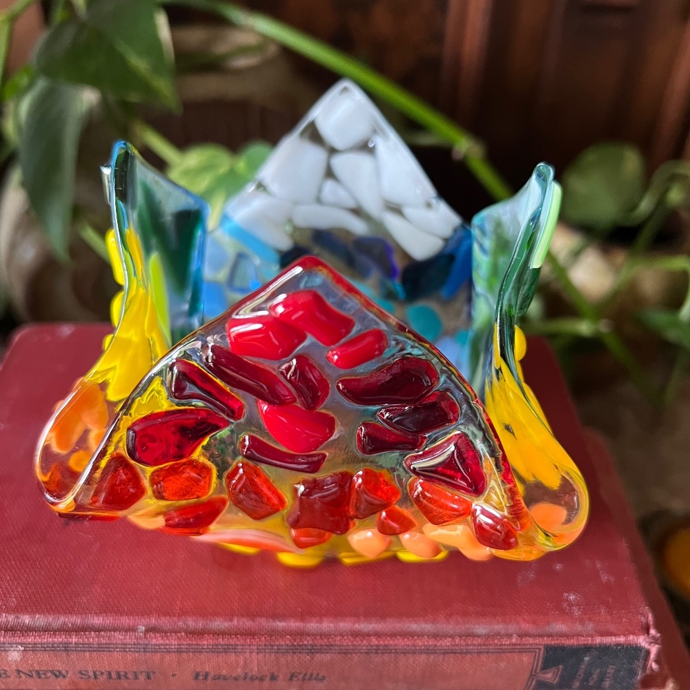 napkin-shaped votive holder colorful fused glass tiles Rainbow 🌈